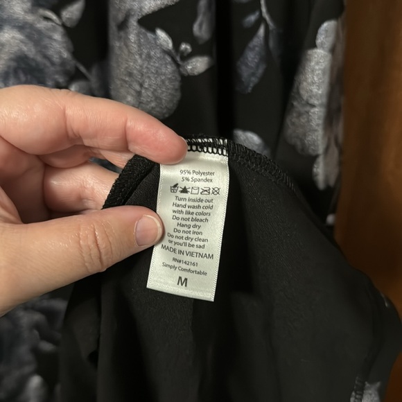 LuLaRoe Elegant Collection Carly - Picture 4 of 4